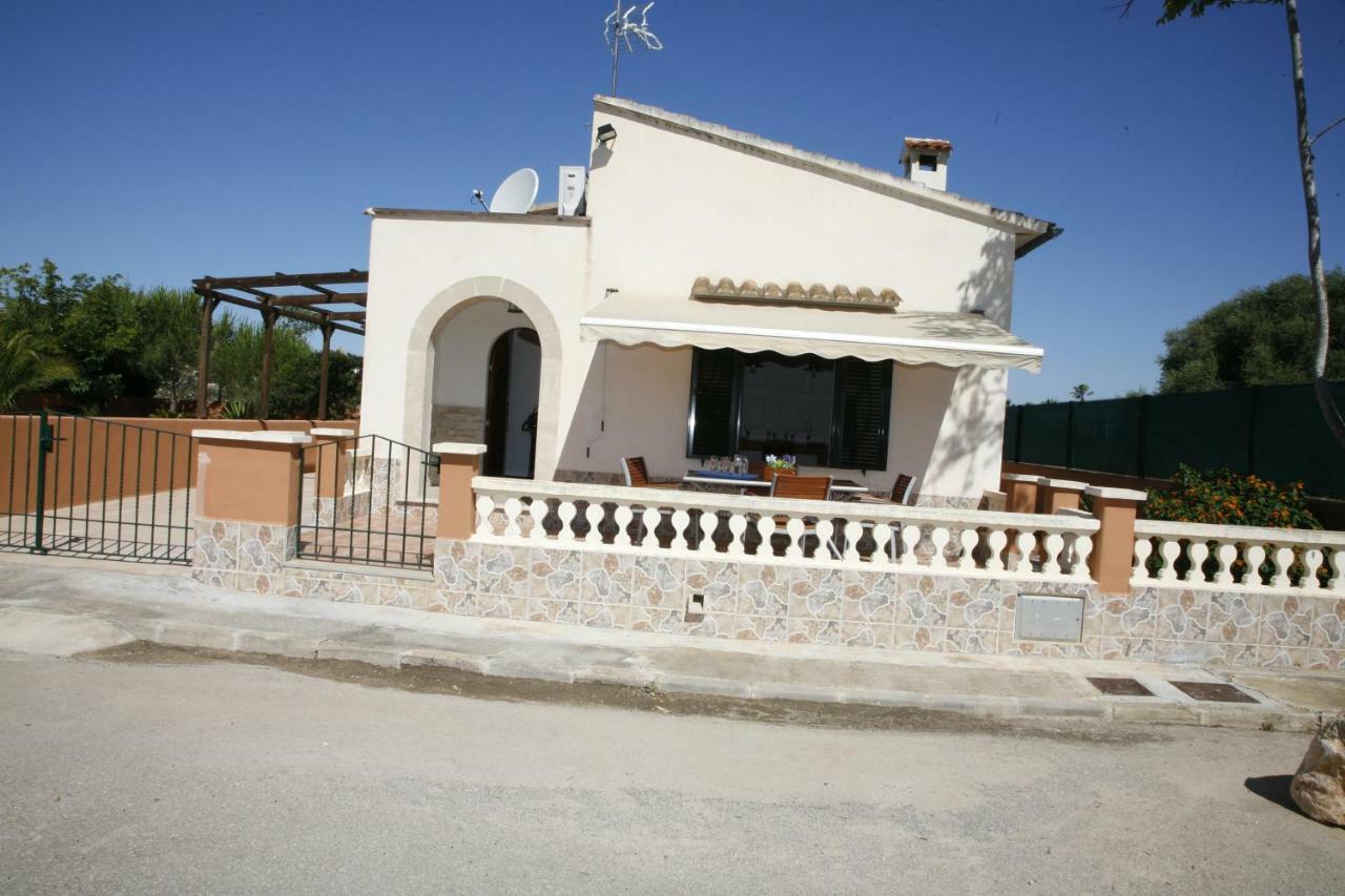 Lola Villa Sa Ràpita Dış mekan fotoğraf